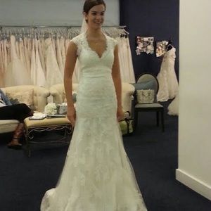 Wedding dress Allure Bridal